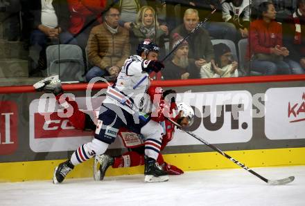 EBEL. Eishockey Bundesliga. EC KAC gegen  Hydro Fehervar AV 19.  Lucas Lessio,  (KAC),    Istvan Terbocs (Fehervar). Klagenfurt, am 28.10.2022.
Foto: Kuess
www.qspictures.net
---
pressefotos, pressefotografie, kuess, qs, qspictures, sport, bild, bilder, bilddatenbank