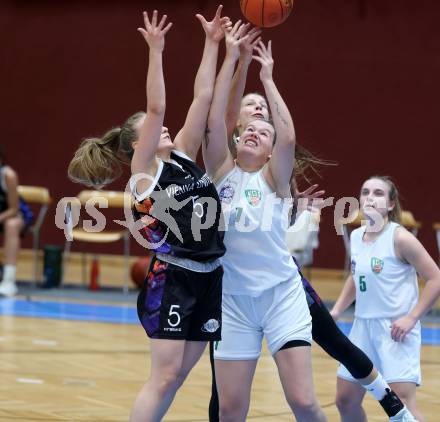 Basketball Damen Superliga. Grunddurchgang 5. Runde. KOS Celovec Damen gegen Vienna United Women.   Nikolina Sofric (KOS),  Alona Dobrovolska (Vienna United Women). Klagenfurt, 29.10.2022.
Foto: Kuess
---
pressefotos, pressefotografie, kuess, qs, qspictures, sport, bild, bilder, bilddatenbank