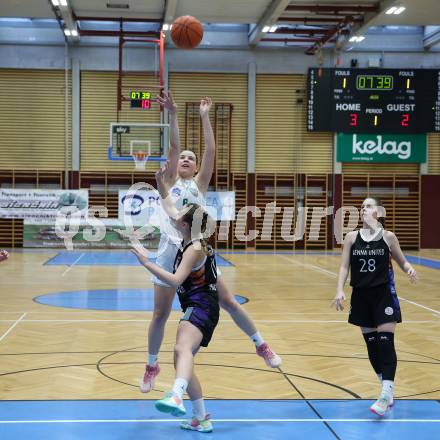 Basketball Damen Superliga. Grunddurchgang 5. Runde. KOS Celovec Damen gegen Vienna United Women.  Alina Seher (KOS),  Marie-Christine Loderer (Vienna United Women). Klagenfurt, 29.10.2022.
Foto: Kuess
---
pressefotos, pressefotografie, kuess, qs, qspictures, sport, bild, bilder, bilddatenbank