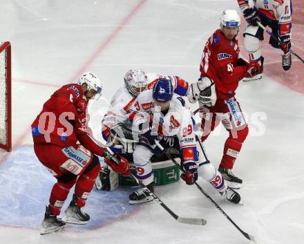 EBEL. Eishockey Bundesliga. EC KAC gegen  HC Innsbruck - Die Haie.  Lucas Lessio, Jesper Jensen Aabo, (KAC),    Lukas Bar, Thomas Edward McCollum (Innsbruck). Klagenfurt, am 1.11.2022.
Foto: Kuess
www.qspictures.net
---
pressefotos, pressefotografie, kuess, qs, qspictures, sport, bild, bilder, bilddatenbank