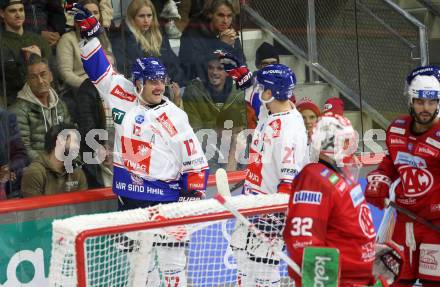 EBEL. Eishockey Bundesliga. EC KAC gegen  HC Innsbruck - Die Haie.  Torjubel Jamal Watson, Tyler Coulter  (Innsbruck). Klagenfurt, am 1.11.2022.
Foto: Kuess
www.qspictures.net
---
pressefotos, pressefotografie, kuess, qs, qspictures, sport, bild, bilder, bilddatenbank