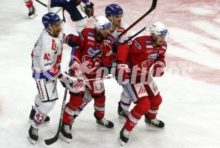 EBEL. Eishockey Bundesliga. EC KAC gegen  HC Innsbruck - Die Haie. Rokk Ticar, Nicholas Eric Petersen  (KAC),  , Jamal Watson, Adam Helewka  (Innsbruck). Klagenfurt, am 1.11.2022.
Foto: Kuess
www.qspictures.net
---
pressefotos, pressefotografie, kuess, qs, qspictures, sport, bild, bilder, bilddatenbank