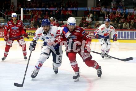 EBEL. Eishockey Bundesliga. EC KAC gegen  HC Innsbruck - Die Haie.  Matthew Fraser, (KAC),    Tyler Cuma (Innsbruck). Klagenfurt, am 1.11.2022.
Foto: Kuess
www.qspictures.net
---
pressefotos, pressefotografie, kuess, qs, qspictures, sport, bild, bilder, bilddatenbank