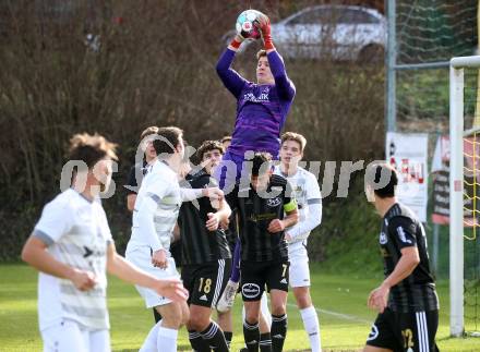 Fussball Kaerntner Liga. Koettmannsdorf gegen St. Jakob/Ros..  Christopher Altmann  (St. Jakob). KLagenfurt, am 5.11.2022.
Foto: Kuess

---
pressefotos, pressefotografie, kuess, qs, qspictures, sport, bild, bilder, bilddatenbank