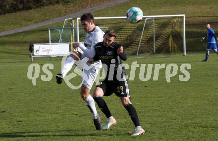 Fussball Kaerntner Liga. Koettmannsdorf gegen St. Jakob/Ros..  Stephan Borovnik (Koettmannsdorf),   Thomas Ogradnig  (St. Jakob). KLagenfurt, am 5.11.2022.
Foto: Kuess

---
pressefotos, pressefotografie, kuess, qs, qspictures, sport, bild, bilder, bilddatenbank