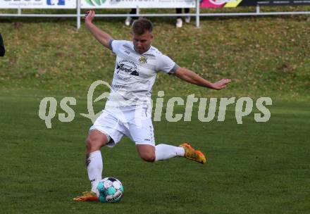 Fussball Kaerntner Liga. Koettmannsdorf gegen St. Jakob/Ros..  Michael Jakopitsch (Koettmannsdorf),. KLagenfurt, am 5.11.2022.
Foto: Kuess

---
pressefotos, pressefotografie, kuess, qs, qspictures, sport, bild, bilder, bilddatenbank