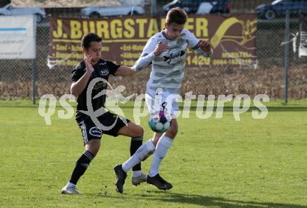 Fussball Kaerntner Liga. Koettmannsdorf gegen St. Jakob/Ros..  Nicolas Manuel Modritz (Koettmannsdorf),  Fabio Putzl  (St. Jakob). KLagenfurt, am 5.11.2022.
Foto: Kuess

---
pressefotos, pressefotografie, kuess, qs, qspictures, sport, bild, bilder, bilddatenbank