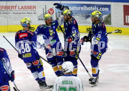 EBEL. Eishockey Bundesliga. EC VSV gegen HK SZ Olimpija Laibach.  Torjubel Anthony Luciani, Blaz Tomazevic, Andrew Desjardins, Derek Joslin (VSV). Villach, am 6.11.2022.
Foto: Kuess
www.qspictures.net
---
pressefotos, pressefotografie, kuess, qs, qspictures, sport, bild, bilder, bilddatenbank