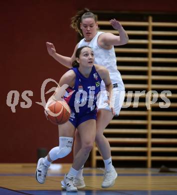 Basketball Damen. AUSTRIA CUP.  KOS Celovec Damen gegen UBSC-DBBC Graz.  Nikolina Sofric (KOS),  Elisabeth Dudau (Graz). Klagenfurt, 12.11.2022.
Foto: Kuess
---
pressefotos, pressefotografie, kuess, qs, qspictures, sport, bild, bilder, bilddatenbank