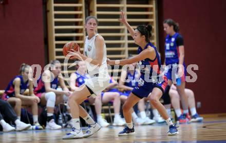 Basketball Damen. AUSTRIA CUP.  KOS Celovec Damen gegen UBSC-DBBC Graz.  Lana Santelj (KOS),  Eni Nizamic (Graz). Klagenfurt, 12.11.2022.
Foto: Kuess
---
pressefotos, pressefotografie, kuess, qs, qspictures, sport, bild, bilder, bilddatenbank