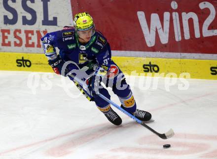EBEL. Eishockey Bundesliga. EC VSV gegen HK SZ Olimpija.  WETZL NIKLAS (VSV).. Villach, am 6.11.2022.
Foto: Kuess
www.qspictures.net
---
pressefotos, pressefotografie, kuess, qs, qspictures, sport, bild, bilder, bilddatenbank