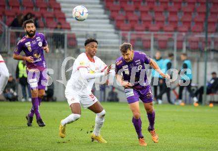 Fussball Bundesliga. SK Austria Klagenfurt gegen FC Red Bull Salzburg.  Christopher Wernitznig,  (Klagenfurt), Junior Adamu (Salzburg). Klagenfurt, am 13.11.2022.
Foto: Kuess
---
pressefotos, pressefotografie, kuess, qs, qspictures, sport, bild, bilder, bilddatenbank