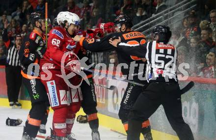 EBEL. Eishockey Bundesliga. EC KAC gegen  Moser Medical Graz99ers.  Gomboc Luka (KAC),    Krainz Clemens (Graz). Klagenfurt, am 15.11.2022.
Foto: Kuess
www.qspictures.net
---
pressefotos, pressefotografie, kuess, qs, qspictures, sport, bild, bilder, bilddatenbank
