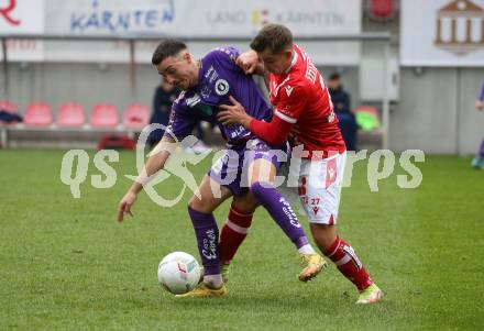 Fussball Woertherseecup. SK Austria Klagenfurt gegen GAK.  Sinan Karweina, (Austria Klagenfurt),   Benjamin Rosenberger (GAK). Klagenfurt, am 19.11.2022.
Foto: Kuess
---
pressefotos, pressefotografie, kuess, qs, qspictures, sport, bild, bilder, bilddatenbank