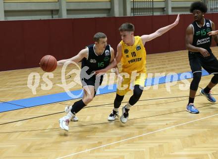 Basketball 2. Liga 2022/2023. Grunddurchgang 7. Runde.  	Woerthersee Piraten gegen  Union Deutsch Wagram Alligators.  Emilio Rozmann  (Piraten),  Alek Rangelov  (Deutsch Wagram). Klagenfurt, am 19.11.2022.
Foto: Kuess
www.qspictures.net
---
pressefotos, pressefotografie, kuess, qs, qspictures, sport, bild, bilder, bilddatenbank