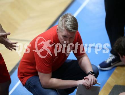 Basketball 2. Liga 2022/2023. Grunddurchgang 7. Runde.  KOS Celovec gegen  Upper Austrian Ballers.  Trainer Aleksi Koskinen  (Austrian Ballers). Klagenfurt, am 20.11.2022.
Foto: Kuess
www.qspictures.net
---
pressefotos, pressefotografie, kuess, qs, qspictures, sport, bild, bilder, bilddatenbank