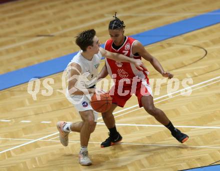 Basketball 2. Liga 2022/2023. Grunddurchgang 7. Runde.  KOS Celovec gegen  Upper Austrian Ballers.  Niklas Michel  (KOS),  Samuel Gatterbauer (Austrian Ballers). Klagenfurt, am 20.11.2022.
Foto: Kuess
www.qspictures.net
---
pressefotos, pressefotografie, kuess, qs, qspictures, sport, bild, bilder, bilddatenbank