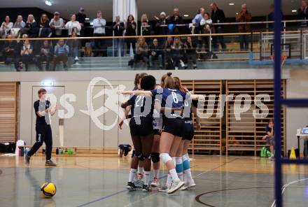 Volleyball. Challenge Cup 2022/23. ATSC Kelag Wildcats Klagenfurt gegen VK Prostejov.   (Jubel Wildcats.  Klagenfurt, 23.11.2022.
Foto: Kuess
---
pressefotos, pressefotografie, kuess, qs, qspictures, sport, bild, bilder, bilddatenbank