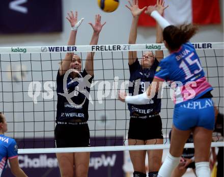 Volleyball. Challenge Cup 2022/23. ATSC Kelag Wildcats Klagenfurt gegen VK Prostejov.   Jana Gaertner, Katerina Pavelkova (Wildcats), Jessica Silva  (Prostejov). Klagenfurt, 23.11.2022.
Foto: Kuess
---
pressefotos, pressefotografie, kuess, qs, qspictures, sport, bild, bilder, bilddatenbank