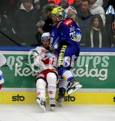 EBEL. Eishockey Bundesliga. EC VSV gegen EC KAC.   Deerek Joslin,   (VSV),  Rihards Bukarts  (KAC). Villach, am 2.12.2022.
Foto: Kuess
www.qspictures.net
---
pressefotos, pressefotografie, kuess, qs, qspictures, sport, bild, bilder, bilddatenbank