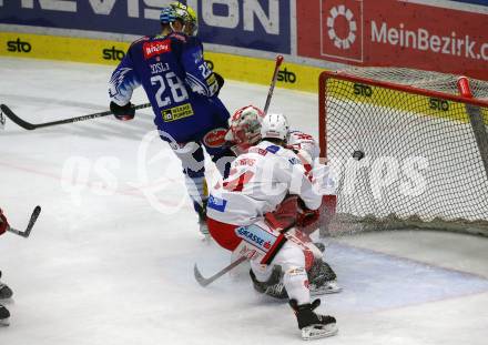 EBEL. Eishockey Bundesliga. EC VSV gegen EC KAC.   Deerek Joslin, (VSV),  Steven Strong, Sebastian Dahm    (KAC). Villach, am 2.12.2022.
Foto: Kuess
www.qspictures.net
---
pressefotos, pressefotografie, kuess, qs, qspictures, sport, bild, bilder, bilddatenbank