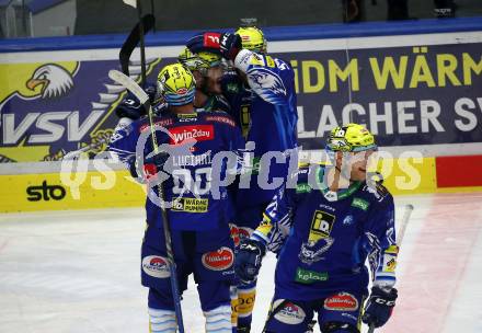 EBEL. Eishockey Bundesliga. EC VSV gegen EC KAC.   Torjubel Alexander Rauchenwald, Anthony Luciani, John Hughes, Robert Sabolic  (VSV). Villach, am 2.12.2022.
Foto: Kuess
www.qspictures.net
---
pressefotos, pressefotografie, kuess, qs, qspictures, sport, bild, bilder, bilddatenbank