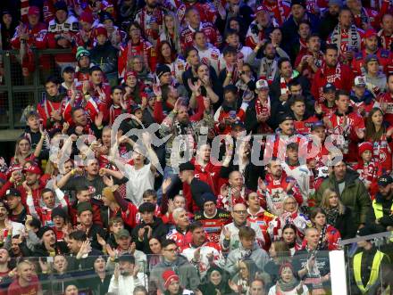 EBEL. Eishockey Bundesliga. EC VSV gegen EC KAC.  Fans. Villach, am 2.12.2022.
Foto: Kuess
www.qspictures.net
---
pressefotos, pressefotografie, kuess, qs, qspictures, sport, bild, bilder, bilddatenbank