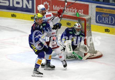 EBEL. Eishockey Bundesliga. EC VSV gegen EC KAC.   Arturs Kulda, Jean Philippe Lamoureux,   (VSV),   Matthew Fraser (KAC). Villach, am 2.12.2022.
Foto: Kuess
www.qspictures.net
---
pressefotos, pressefotografie, kuess, qs, qspictures, sport, bild, bilder, bilddatenbank