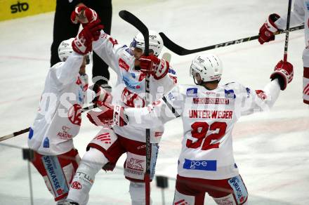 EBEL. Eishockey Bundesliga. EC VSV gegen EC KAC. Torjubel Fabian Hochegger, Clemens Unterweger  (KAC). Villach, am 2.12.2022.
Foto: Kuess
www.qspictures.net
---
pressefotos, pressefotografie, kuess, qs, qspictures, sport, bild, bilder, bilddatenbank