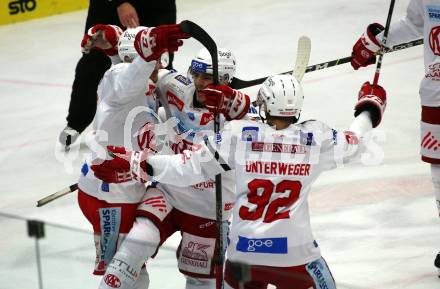 EBEL. Eishockey Bundesliga. EC VSV gegen EC KAC. Torjubel Fabian Hochegger, Clemens Unterweger  (KAC). Villach, am 2.12.2022.
Foto: Kuess
www.qspictures.net
---
pressefotos, pressefotografie, kuess, qs, qspictures, sport, bild, bilder, bilddatenbank