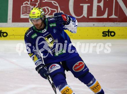 EBEL. Eishockey Bundesliga. EC VSV gegen EC KAC.   Chris Collins  (VSV). Villach, am 2.12.2022.
Foto: Kuess
www.qspictures.net
---
pressefotos, pressefotografie, kuess, qs, qspictures, sport, bild, bilder, bilddatenbank