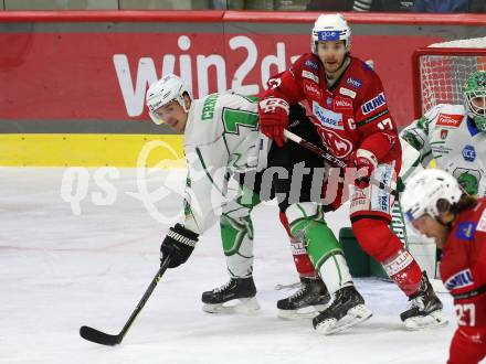 EBEL. Eishockey Bundesliga. EC KAC gegen  HK Olimpija. Manuel Ganahl,   (KAC),  Aljosa Crnovic   (Laibach). Klagenfurt, am 4.12.2022.
Foto: Kuess
www.qspictures.net
---
pressefotos, pressefotografie, kuess, qs, qspictures, sport, bild, bilder, bilddatenbank