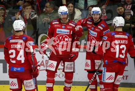 EBEL. Eishockey Bundesliga. EC KAC gegen  HK Olimpija.  Torjubel Thomas Hundertpfund, David Maier, Steven Strong, Rihards Bukarts  (KAC). Klagenfurt, am 4.12.2022.
Foto: Kuess
www.qspictures.net
---
pressefotos, pressefotografie, kuess, qs, qspictures, sport, bild, bilder, bilddatenbank