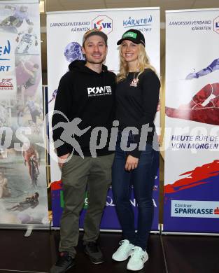 Schi Alpin. Schi Nordisch. Biathlon. Einkleidung Landesschiverband.   Alexander Payer, Sabine Schoeffmann,. Klagenfurt, am 3.12.2022.
Foto: Kuess

---
pressefotos, pressefotografie, kuess, qs, qspictures, sport, bild, bilder, bilddatenbank