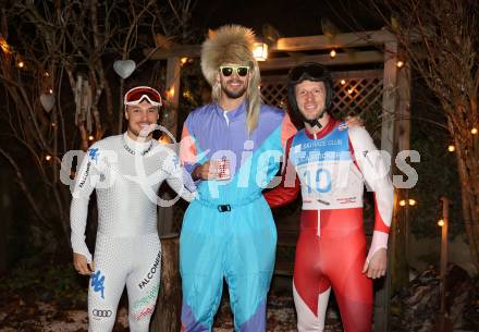 Fussball Bundesliga. Apres Ski Party SK Austria Klagenfurt.   Simon Straudi, Phillip Menzel, Christopher Cvetko. Ploeschenberg, am 7.12.2022.
Foto: Kuess

---
pressefotos, pressefotografie, kuess, qs, qspictures, sport, bild, bilder, bilddatenbank