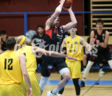 Basketball 2. Liga 2022/2023. Grunddurchgang 10. Runde. Woerthersee Piraten gegen  Mistelbach Mustangs.   Philipp Germ (Mistelbach). Klagenfurt, am 10.12.2022.
Foto: Kuess
www.qspictures.net
---
pressefotos, pressefotografie, kuess, qs, qspictures, sport, bild, bilder, bilddatenbank
