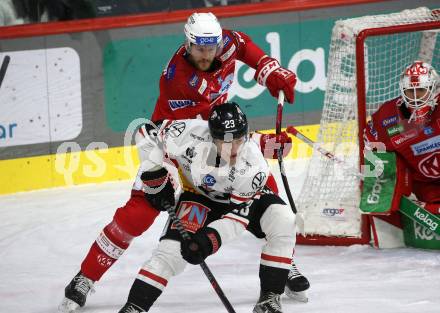 EBEL. Eishockey Bundesliga. EC KAC gegen  Pioneers Vorarlberg. Paul Postma, (KAC),    Jack Jacome  (Vorarlberg). Klagenfurt, am 11.12.2022.
Foto: Kuess
www.qspictures.net
---
pressefotos, pressefotografie, kuess, qs, qspictures, sport, bild, bilder, bilddatenbank