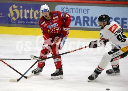 EBEL. Eishockey Bundesliga. EC KAC gegen  Pioneers Vorarlberg. Nicholas Eic Petersen,   (KAC),   Richard Jarusek (Vorarlberg). Klagenfurt, am 11.12.2022.
Foto: Kuess
www.qspictures.net
---
pressefotos, pressefotografie, kuess, qs, qspictures, sport, bild, bilder, bilddatenbank