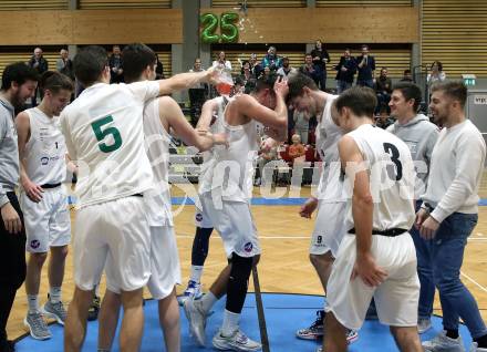 Basketball 2. Liga 2022/2023. Grunddurchgang 11. Runde.  KOS Celovec gegen  Vienna United.   Jubel (KOS). Klagenfurt, am 17.12.2022.
Foto: Kuess
www.qspictures.net
---
pressefotos, pressefotografie, kuess, qs, qspictures, sport, bild, bilder, bilddatenbank