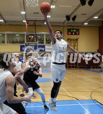 Basketball 2. Liga 2022/2023. Grunddurchgang 11. Runde.  KOS Celovec gegen  Vienna United.   Stefan Blazevic (KOS). Klagenfurt, am 17.12.2022.
Foto: Kuess
www.qspictures.net
---
pressefotos, pressefotografie, kuess, qs, qspictures, sport, bild, bilder, bilddatenbank