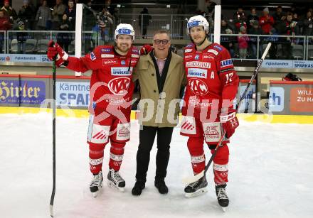 EBEL. Eishockey Bundesliga. EC KAC gegen  HC Pustertal. Spieler des Abends Rihards Bukarts, Wolfgang Gratzer (Generali), Manuel Ganahl  (KAC). Klagenfurt, am 18.12.2022.
Foto: Kuess
www.qspictures.net
---
pressefotos, pressefotografie, kuess, qs, qspictures, sport, bild, bilder, bilddatenbank
