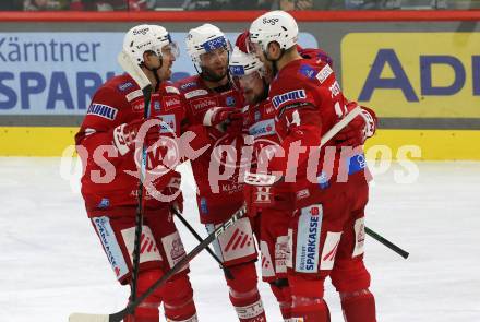EBEL. Eishockey Bundesliga. EC KAC gegen  HC Pustertal. Torjubel Nicholas Eric petersen, Rok Ticar, Rihards Bukarts, Paul Postma  (KAC). Klagenfurt, am 18.12.2022.
Foto: Kuess
www.qspictures.net
---
pressefotos, pressefotografie, kuess, qs, qspictures, sport, bild, bilder, bilddatenbank