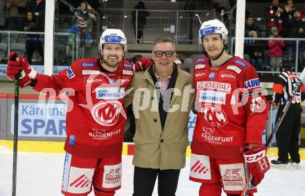 EBEL. Eishockey Bundesliga. EC KAC gegen  HC Pustertal. Spieler des Abends Rihards Bukarts, Wolfgang Gratzer (Generali), Manuel Ganahl  (KAC). Klagenfurt, am 18.12.2022.
Foto: Kuess
www.qspictures.net
---
pressefotos, pressefotografie, kuess, qs, qspictures, sport, bild, bilder, bilddatenbank