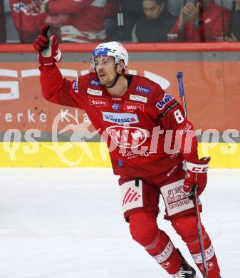 EBEL. Eishockey Bundesliga. EC KAC gegen  HC Pustertal.  Torjubel Nicholas Eric Petersen (KAC). Klagenfurt, am 18.12.2022.
Foto: Kuess
www.qspictures.net
---
pressefotos, pressefotografie, kuess, qs, qspictures, sport, bild, bilder, bilddatenbank
