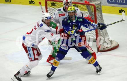 EBEL. Eishockey Bundesliga. VSV gegen KAC. Alexander Rauchenwald,  (VSV),   Nicholas Eric Petersen  (KAC). Villach, am 20.12.2022.
Foto: Kuess
www.qspictures.net
---
pressefotos, pressefotografie, kuess, qs, qspictures, sport, bild, bilder, bilddatenbank