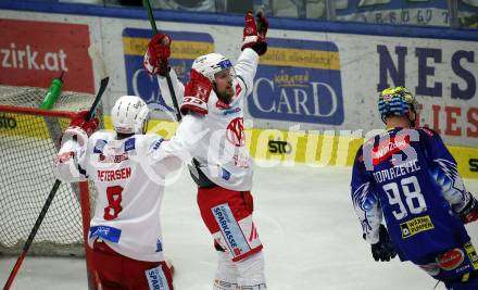 EBEL. Eishockey Bundesliga. VSV gegen KAC.  Torjubel Rihards Bukarts (KAC). Villach, am 20.12.2022.
Foto: Kuess
www.qspictures.net
---
pressefotos, pressefotografie, kuess, qs, qspictures, sport, bild, bilder, bilddatenbank
