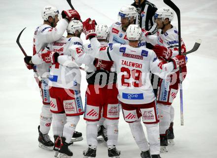EBEL. Eishockey Bundesliga. VSV gegen KAC.  Torjubel Thomas Hundertpfund, Matthew Fraser, Mike Zalewski, Rihards Bukarts, Steven Strong  (KAC). Villach, am 20.12.2022.
Foto: Kuess
www.qspictures.net
---
pressefotos, pressefotografie, kuess, qs, qspictures, sport, bild, bilder, bilddatenbank