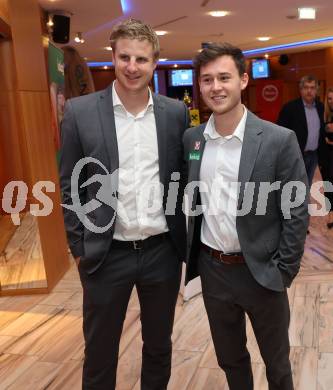 Nacht des Sports. Sportgala. Sportler des Jahres 2022.     Martin Hinteregger, Nicolai Uznik . Velden, am 21.12.2022.
Foto: Kuess
www.qspictures.net


---
pressefotos, pressefotografie, kuess, qs, qspictures, sport, bild, bilder, bilddatenbank