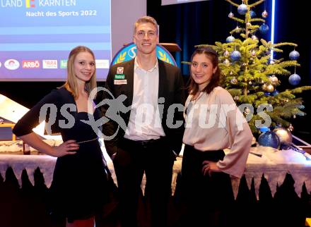 Nacht des Sports. Sportgala. Sportler des Jahres 2022.    Julia Omelko, Heiko Gigler, Lisa Perterer  . Velden, am 21.12.2022.
Foto: Kuess
www.qspictures.net


---
pressefotos, pressefotografie, kuess, qs, qspictures, sport, bild, bilder, bilddatenbank