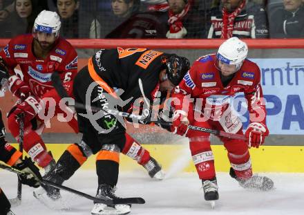 EBEL. Eishockey Bundesliga. EC KAC gegen  Moser Medical Graz99ers.  Fabian Hochegger,  (KAC),  Aleksi Salonen  (Graz). Klagenfurt, am 23.12.2022.
Foto: Kuess
www.qspictures.net
---
pressefotos, pressefotografie, kuess, qs, qspictures, sport, bild, bilder, bilddatenbank